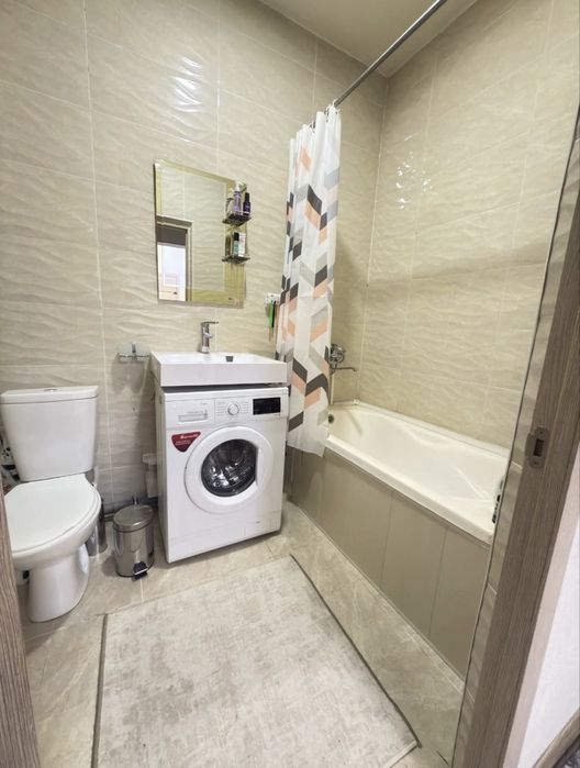 Продаётся 2-ком квартира в Чирчике рядом Рошша/Пединститут