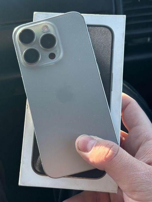 Продам iPhone 15 pro 128гб