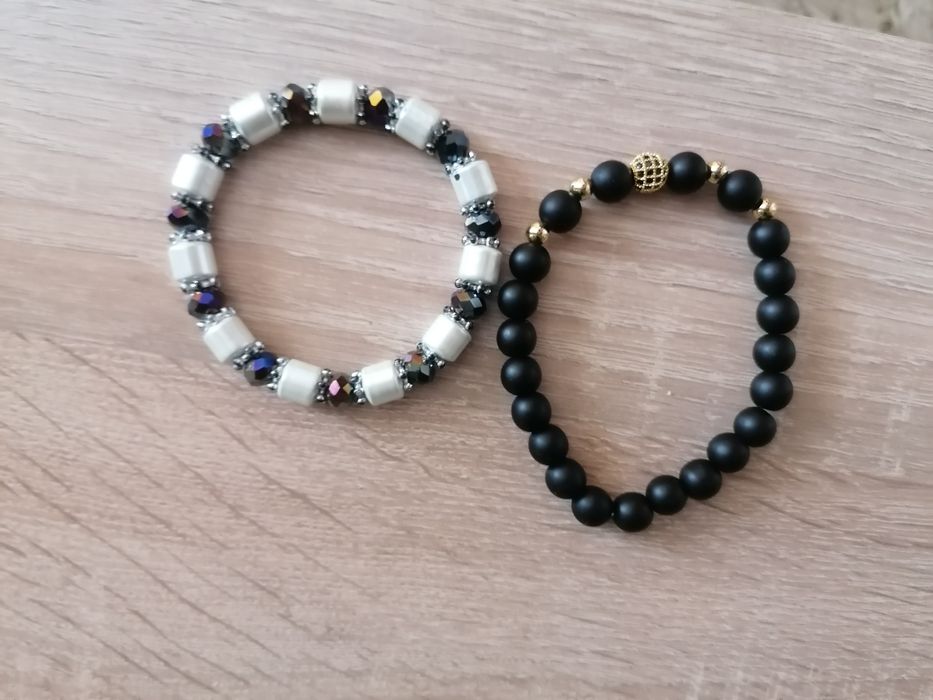 Колиета, гривни и пръстен