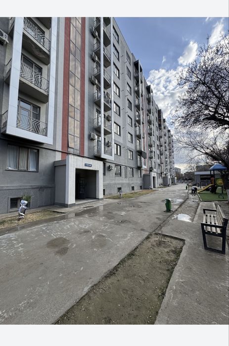 Тарговка Бахор магазин оркаси 3 хонали уй сотувда