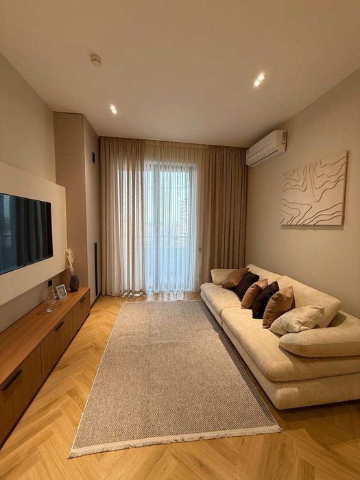 Шикарная квартира в центре 3/2/4 Ойбек метро/ЦУМ/Тараса Шевченко ID02