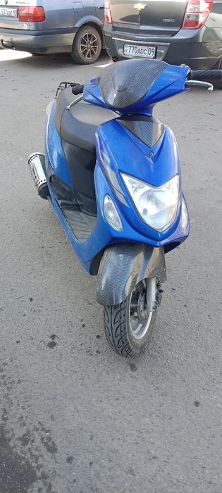 Продам скутер 90сс