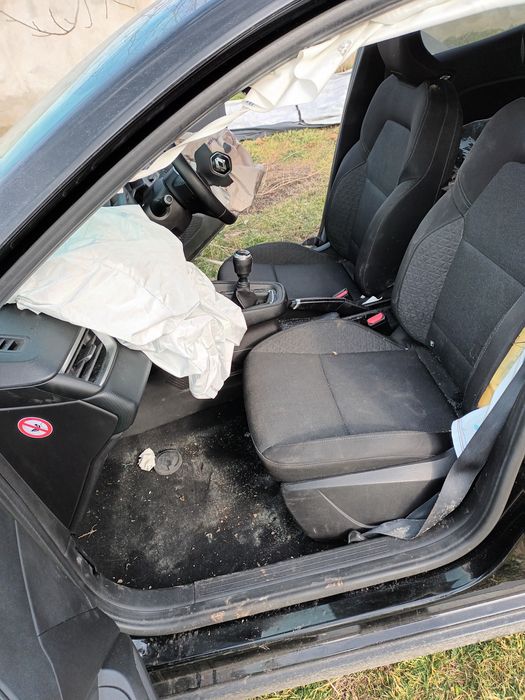 Рено клио 5 1.0 tce 100кс