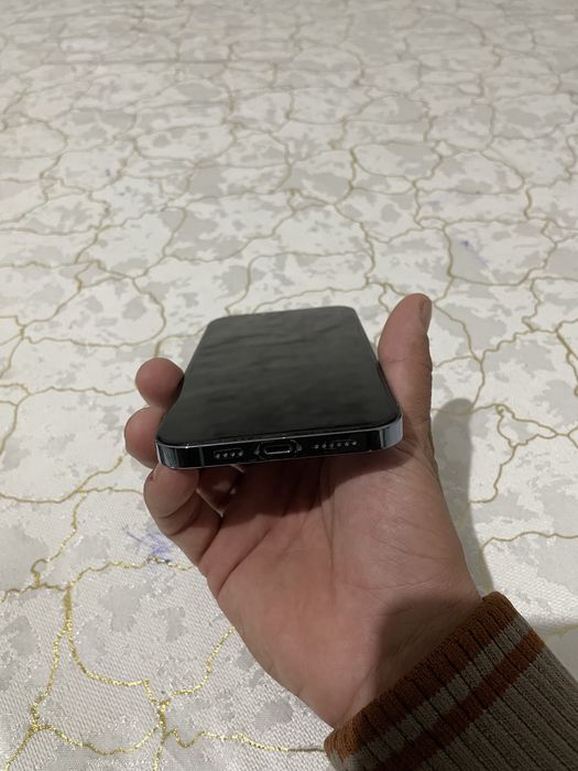 IPhone 13 pro max ideal holatda