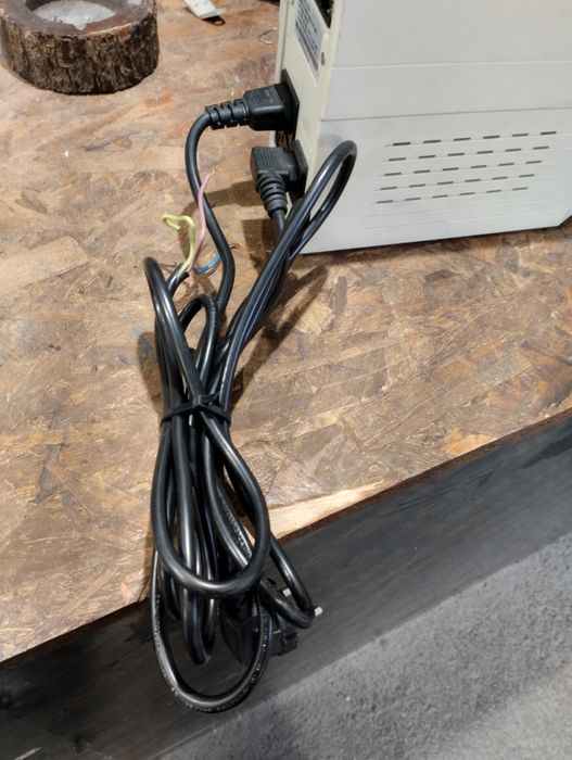 UPS за компютър Ablerex