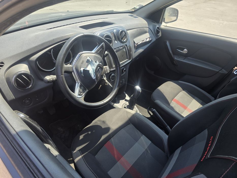 Dezmembrari Dacia Dezmembrez Sandero Stepway 2019 1.5 blue dci