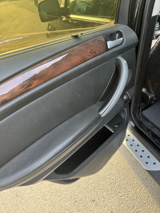 Продам BMW X5 3.0