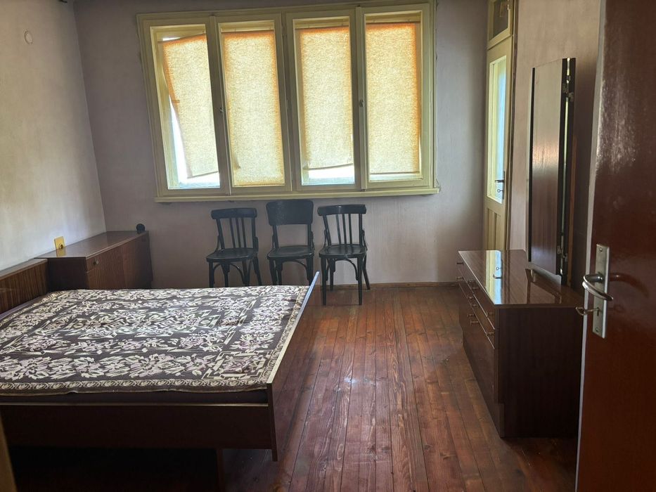 Продава се Тристаен апартамент в Полски Тръмбеш - 98 кв.м за 521 €/кв.м - Снимка #8