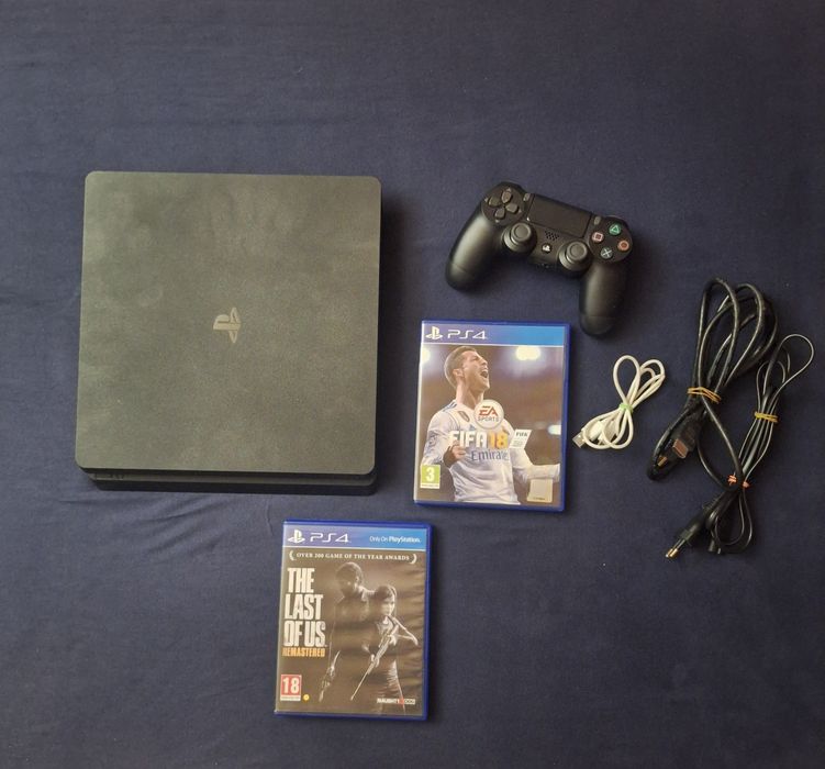 Consola Playstation 4 silm