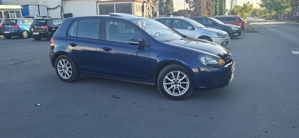 Vw golf6    1.4 benzina motor clasic 80 cp an 2010