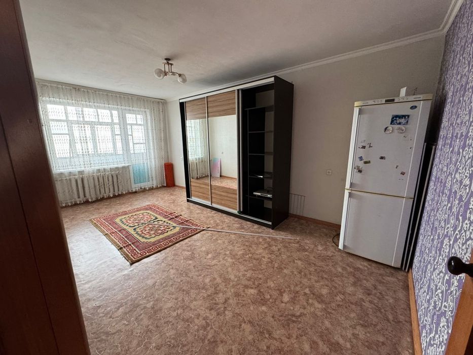 3 бөлмелі пәтер жалға беріледі . Адрес:Ч.Валиханова 22 кв 88