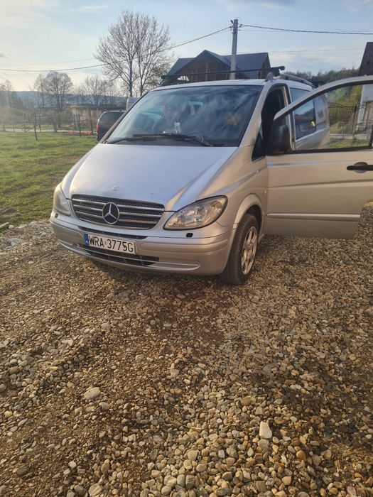 Vând Mercedes vito