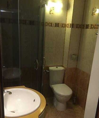 Дава се под наем Двустаен апартамент в Бургас, Лазур - 70 кв.м за 275 € - Снимка #4