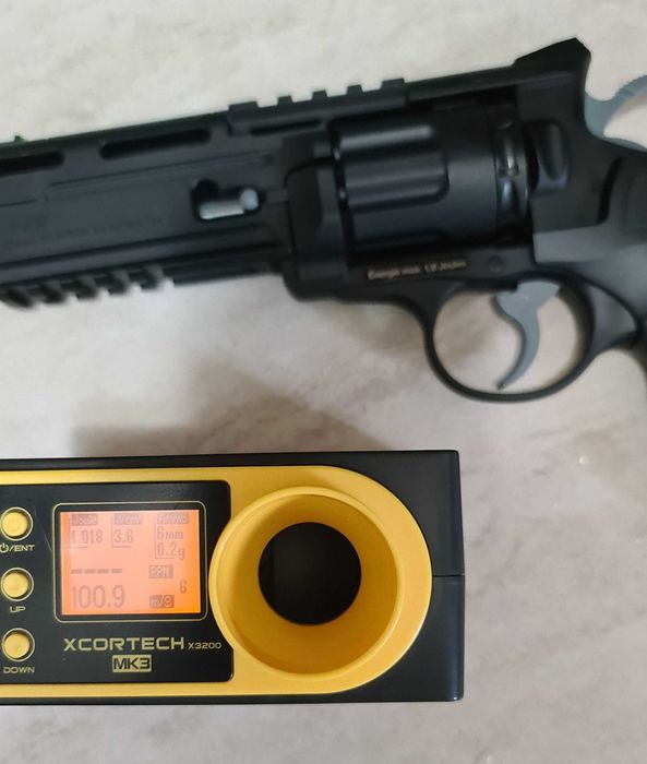 Revolver airsoft Elite Force H8R CO2 Umarex – modificat max.2 jouli