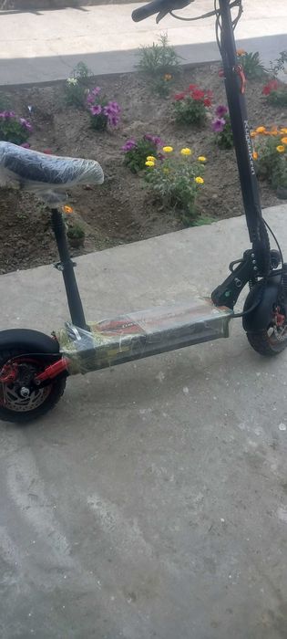 Elektrosamokat KugoKirin