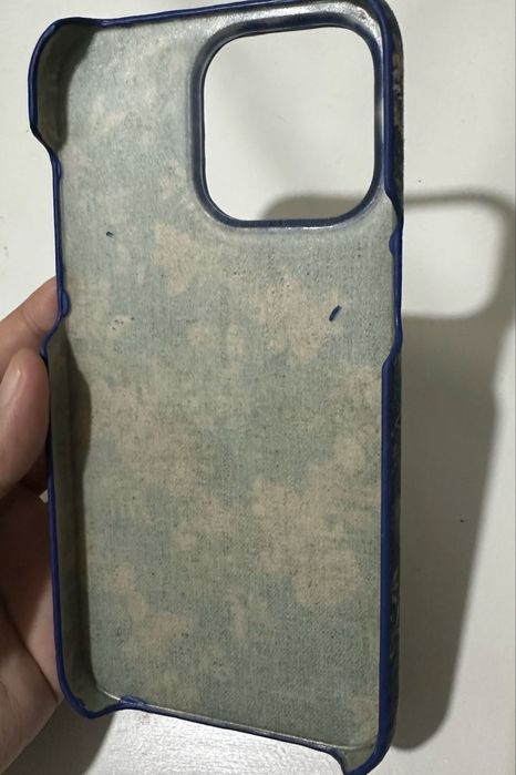 Чехлы разные для 14 про мах и Перчатки