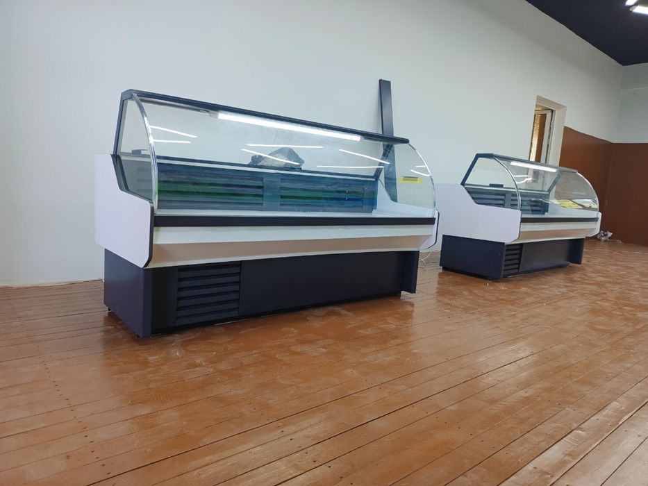 Vitrina xolodilnik Sotiladi