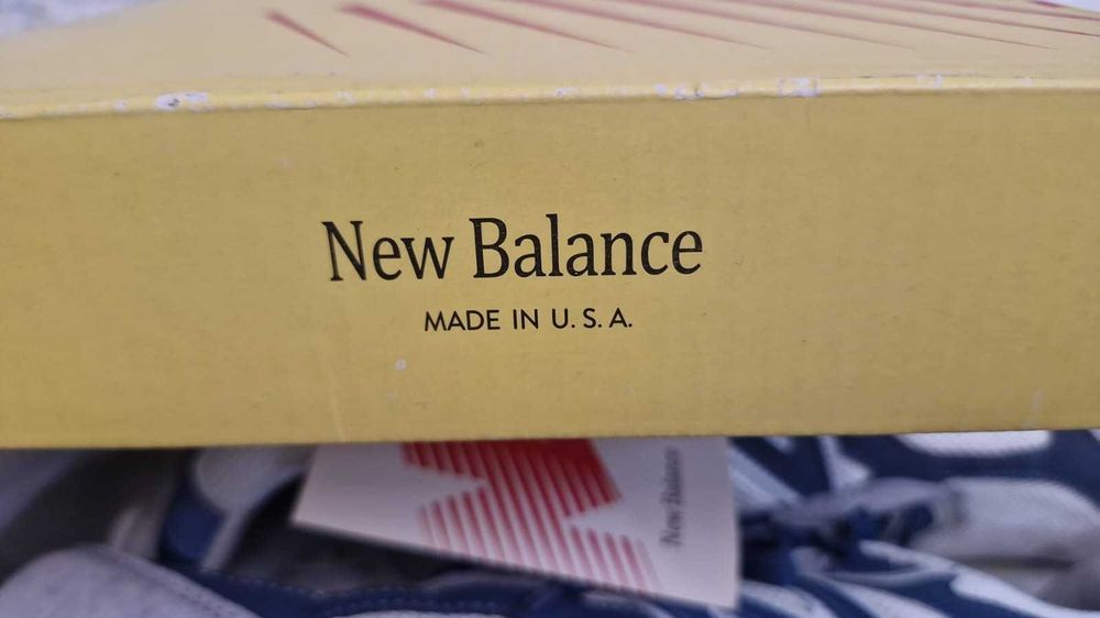 Кроссовки New Balance 990v6