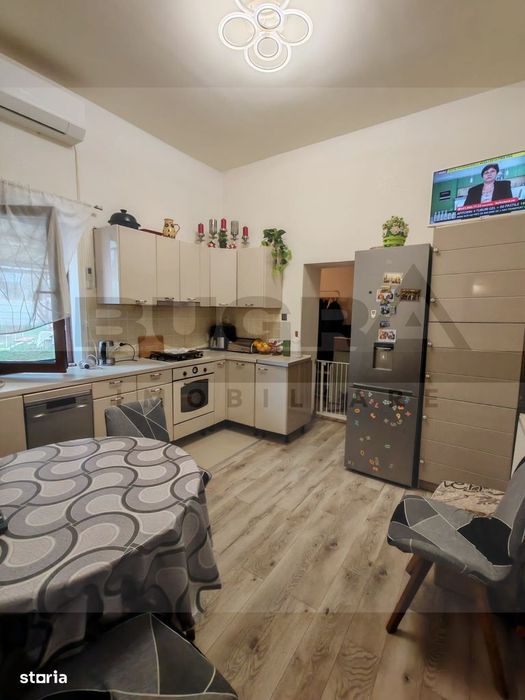 Apartament la casa cu gradina de 480 mp, Zona Semicentrala