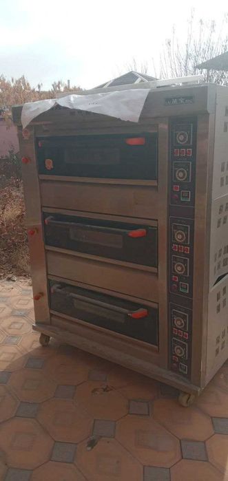 Кондитерские печка сотилади.