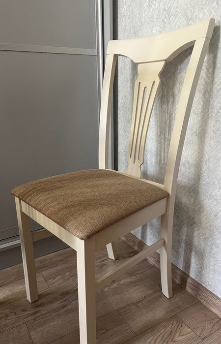 Комплект из 4 стульев Б/У