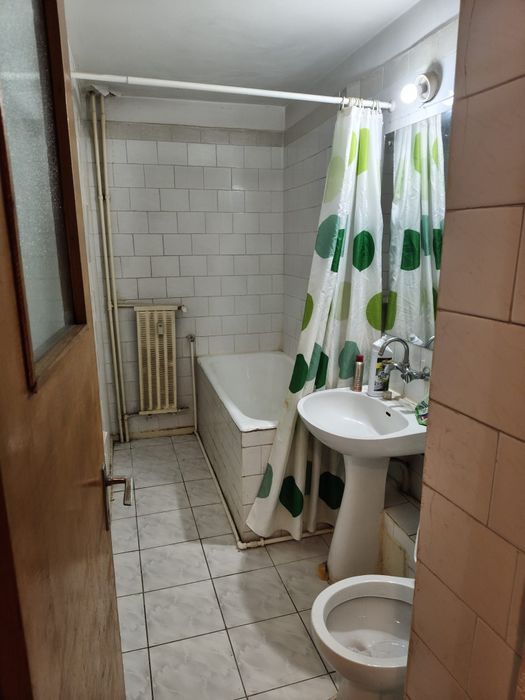 Vând Garsonieră Câmpia Libertății  sector 3 40m