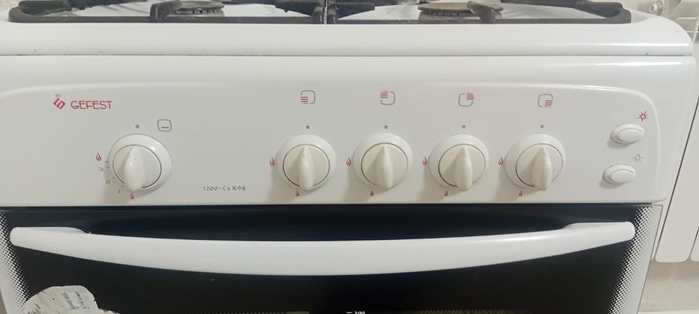 Газовая плита очень хорошая