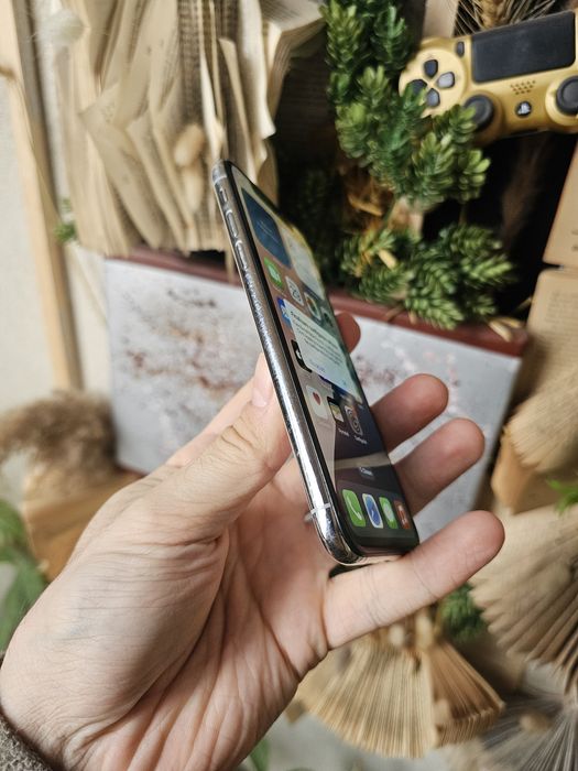 Iphone xs 64gb  86 baterie