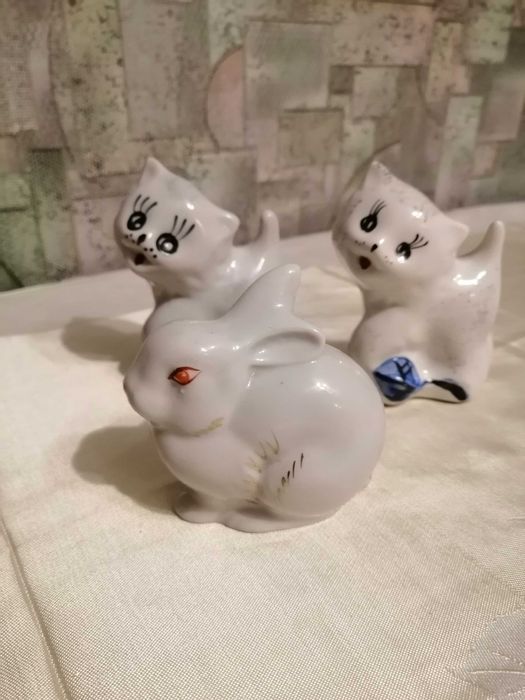 Продам фарфоровые статуэтки..ЛФЗ