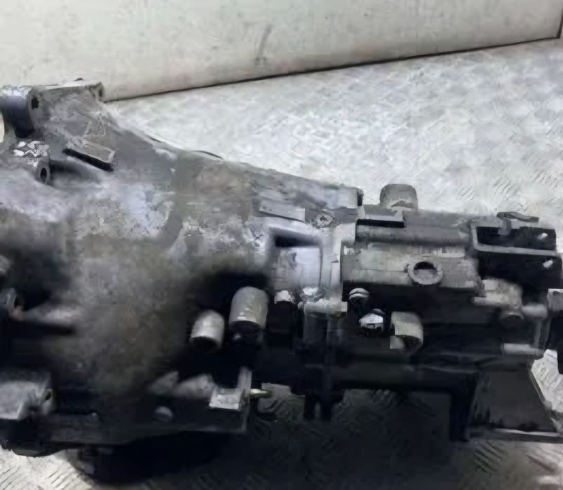 Продам каробку на е36 Getrag 220