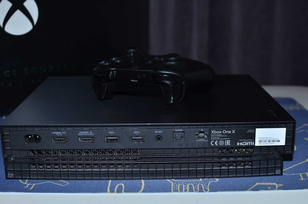 XBOX ONE X 1TB Scorpio Еdition