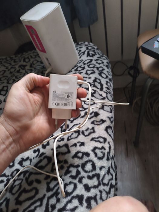 Продам роутер Алтел 5G