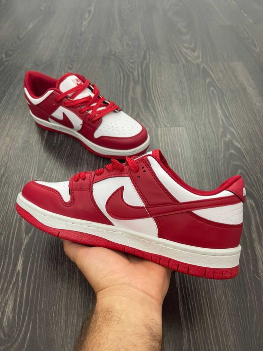 Panda NIKE  Dunks Red - verificare colet
