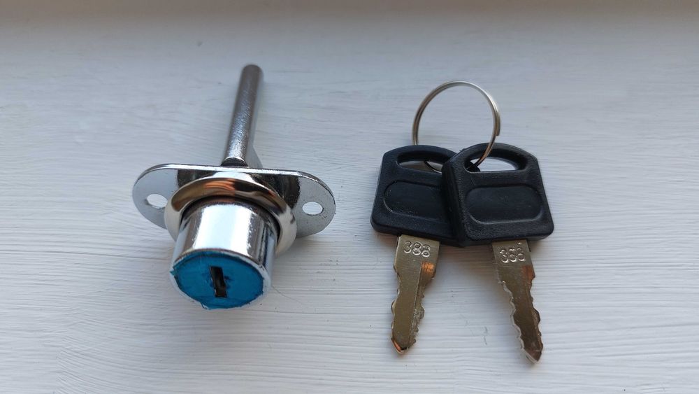 3 buc. Butuci pentru cutie scrisori, fișet, rollbox