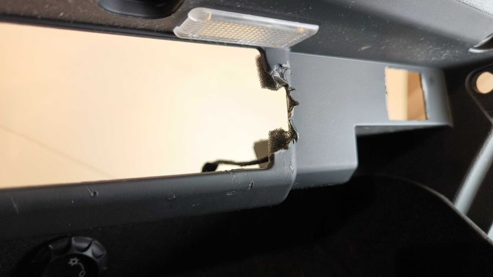 Жабка за АУДИ AUDI A4 , A5 , S5 , S4 (наранена е отвътре)