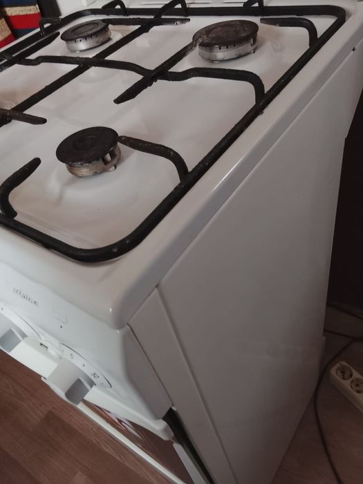 Газовая плита рабочая