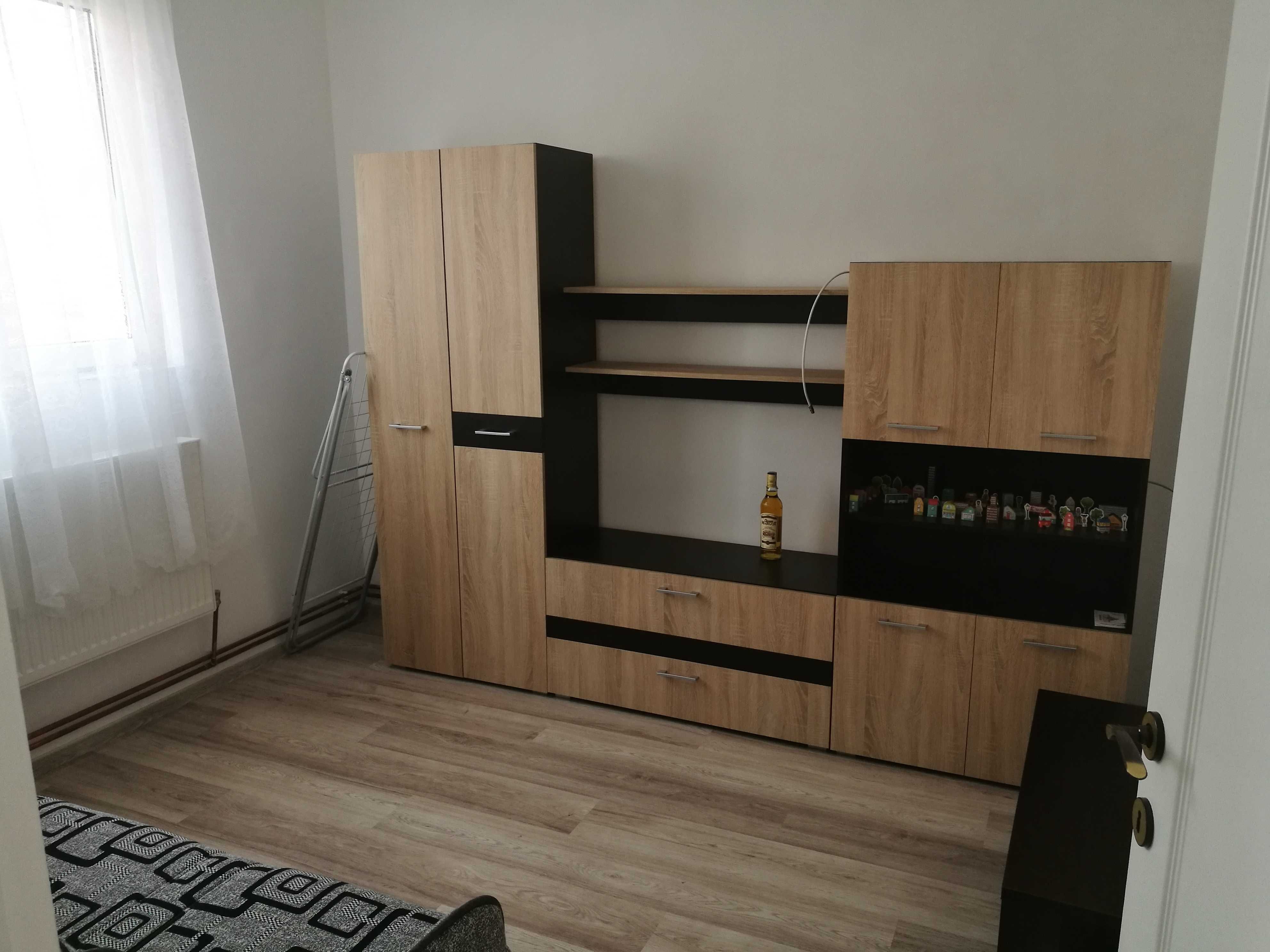 Inchiriez Apartament Camere Bistrita Str Granicerilor Nr Bistrita Olx Ro