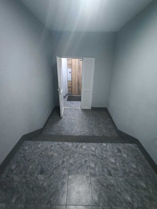 Продается 4 ком квартира в районе Типография