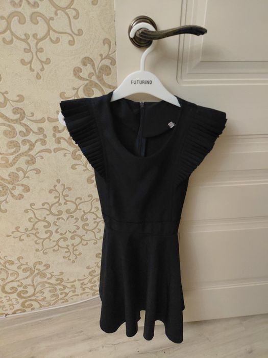 Продам школьные вещи девочки