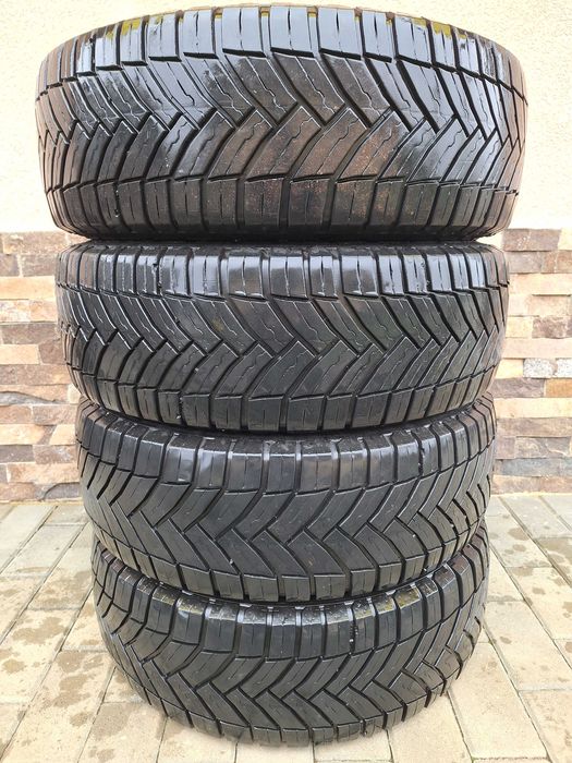 Cauciucuri Michelin M+S All Season 215/65 R16C