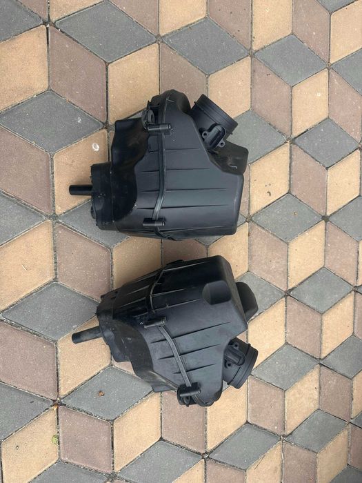 Carcase Filtre Aer AUDI 4.2 TDI / 4.0 TFSI / 4.2 FSI originale
