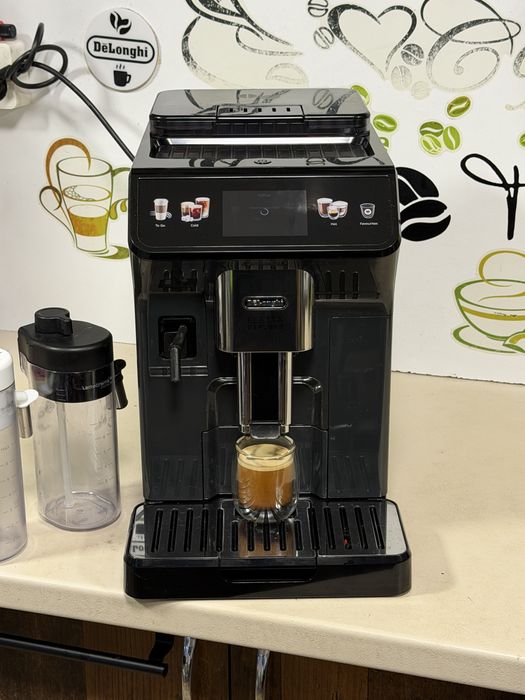 Кафемашина кафе автомат delonghi ELETTA EXPLORE с гаранция