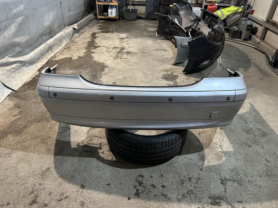 Задна броня за w203 Мерцедес C classe facelift седан!