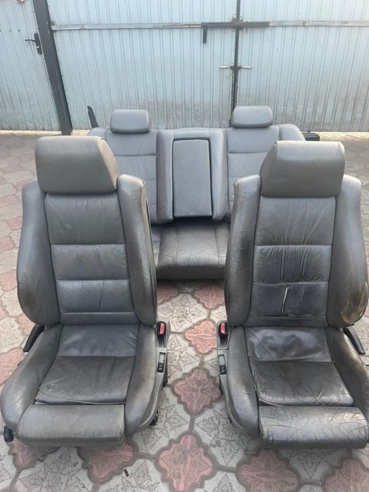 Сидения мотоспорт Бмв е34