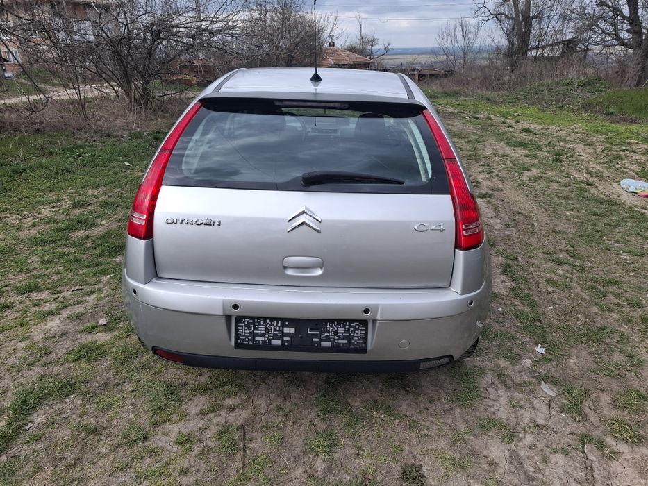 Продавам Ситроен С-4 1.6HDI 90k.c.