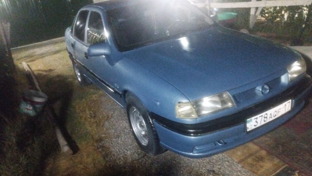 Продам срочно машыну