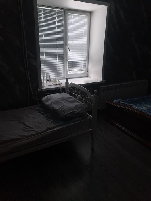 Продам кровать односпальная.