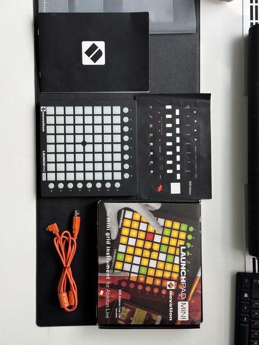 Novation Launchpad Mini MK2