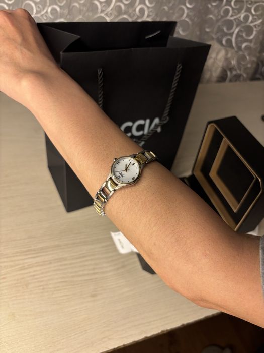 Часы для подарок