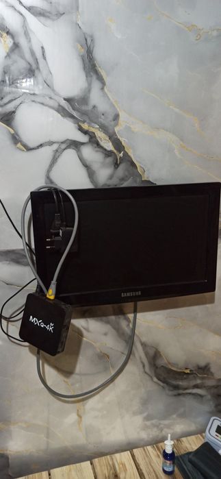 Телевизор Самсунг,читайте внимательно